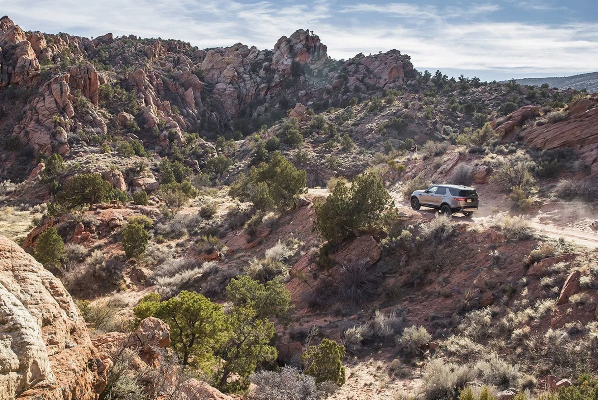 TIG-gear-patrol-Landrover-Moab