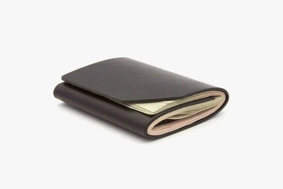 TIG-gear-patrol-wallet