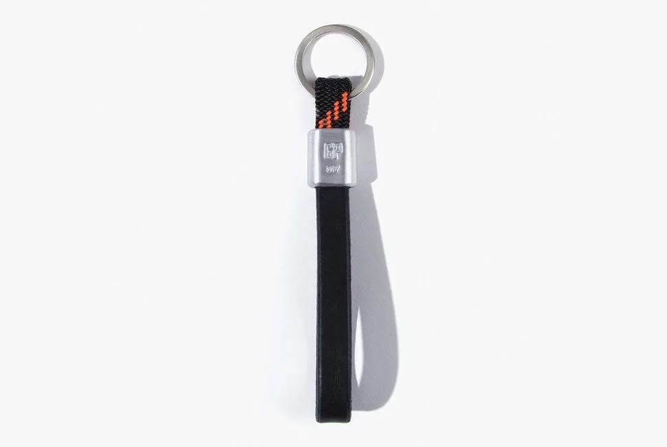 back-to-school-essentials-gear-patrol-gp-keychain