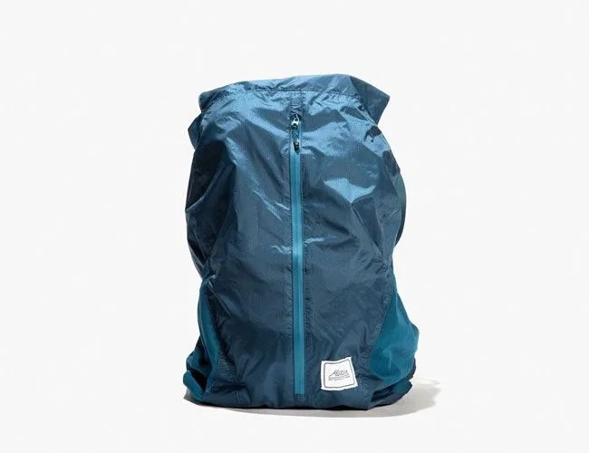 matador-indigo-gear-patrol-freerain