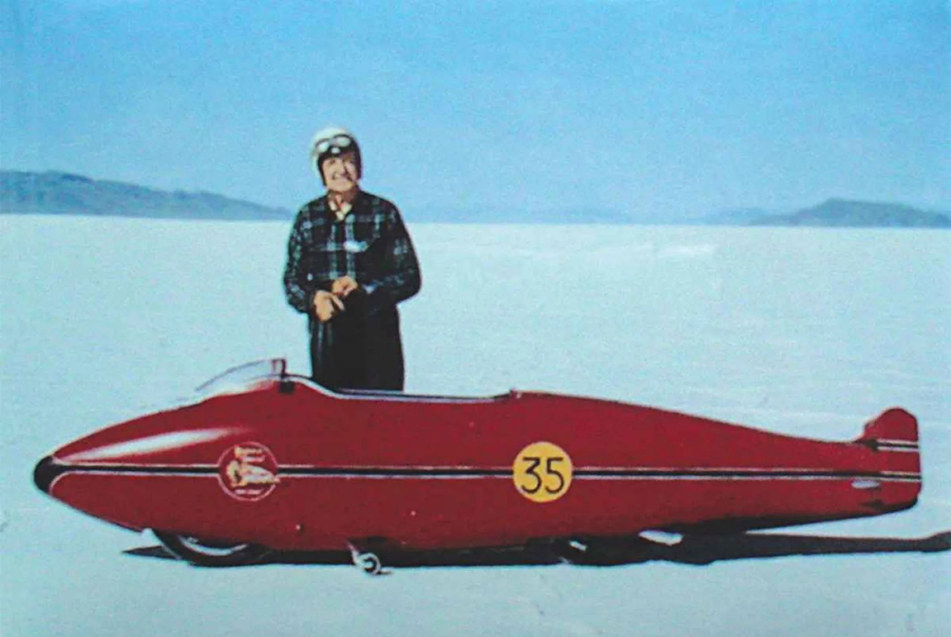 salt-flats-kit-gear-patrol-full-lead-3