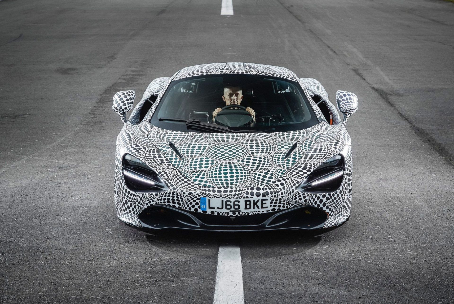 TIG-gear-patrol-Mclaren