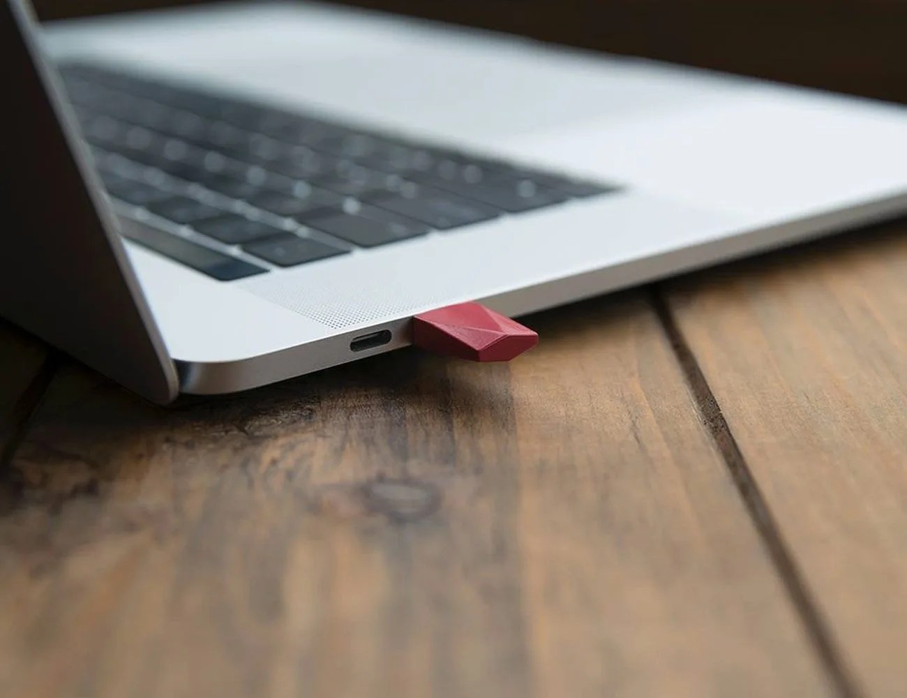 Tech-Gadgets-Were-Testing-Luna-2