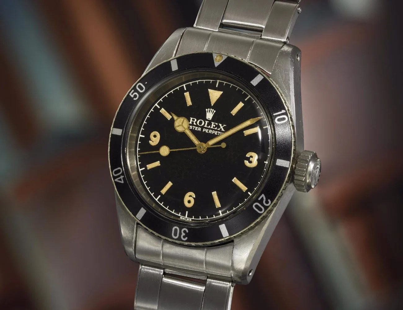 Phillips-Watch-Auction-gear-patrol-sub-big-crown