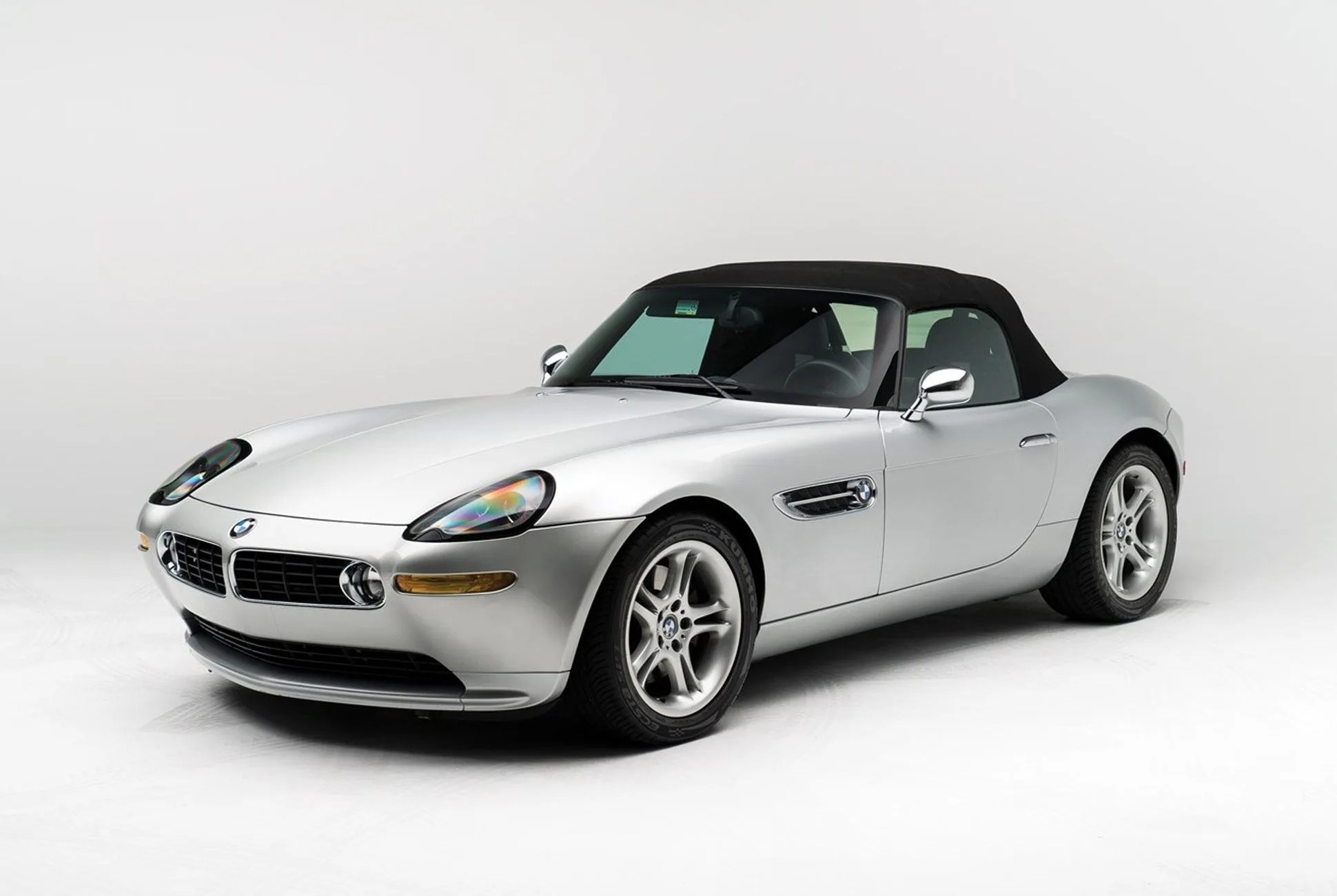 RM-Sotheby’s—2000-BMW-Z8-gear-patrol-full-lead