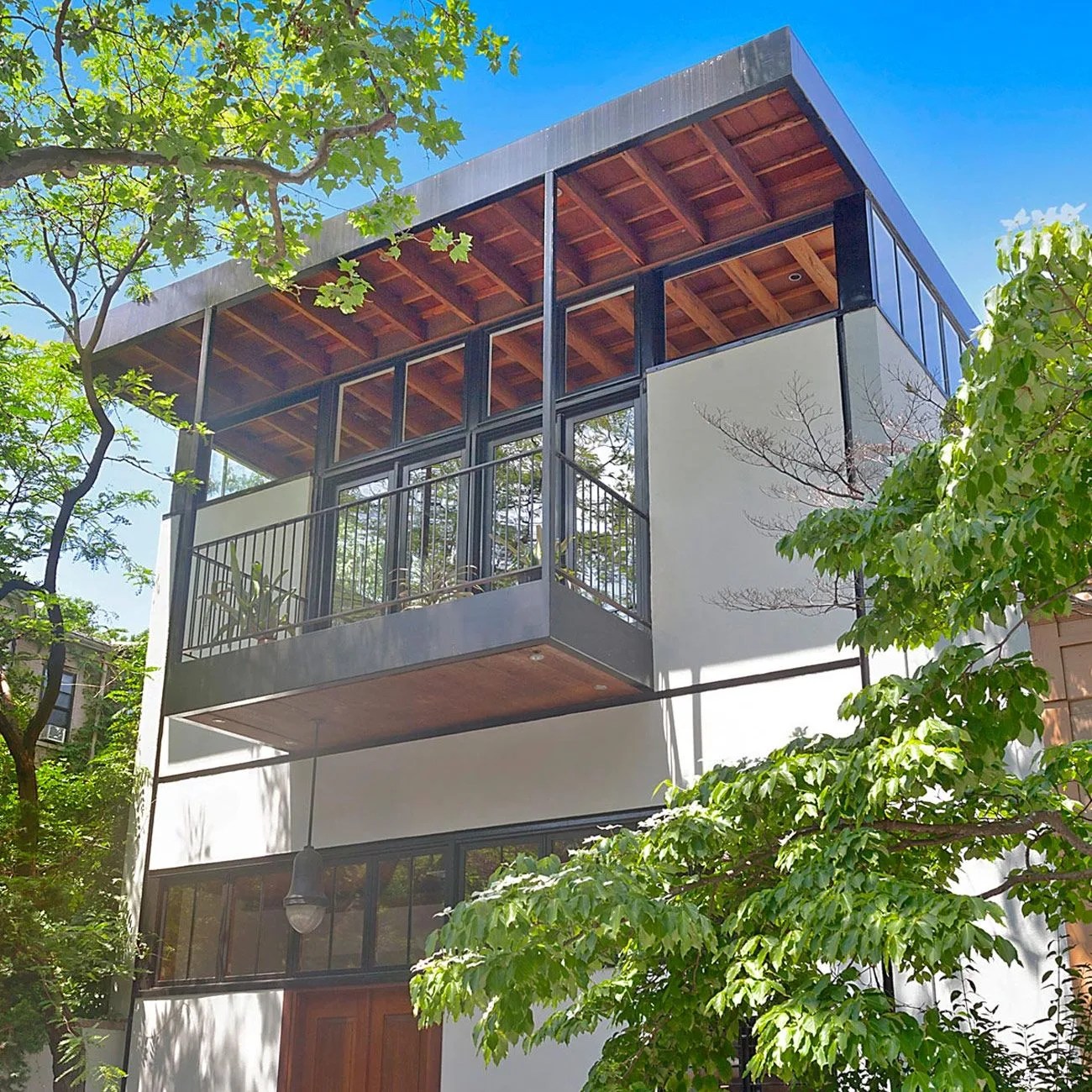 Staff-Picks-Caitlyn-Shaw-gear-patrol-grail