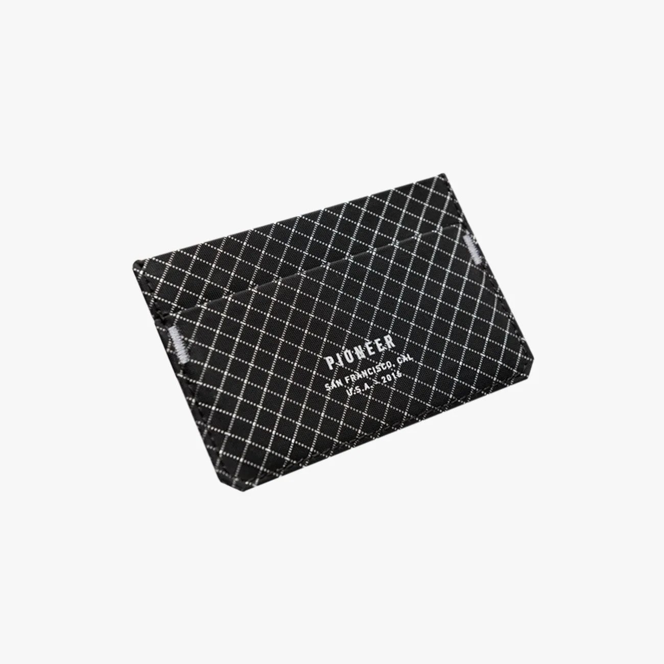 Staff-Picks-Caitlyn-Shaw-gear-patrol-pioneer