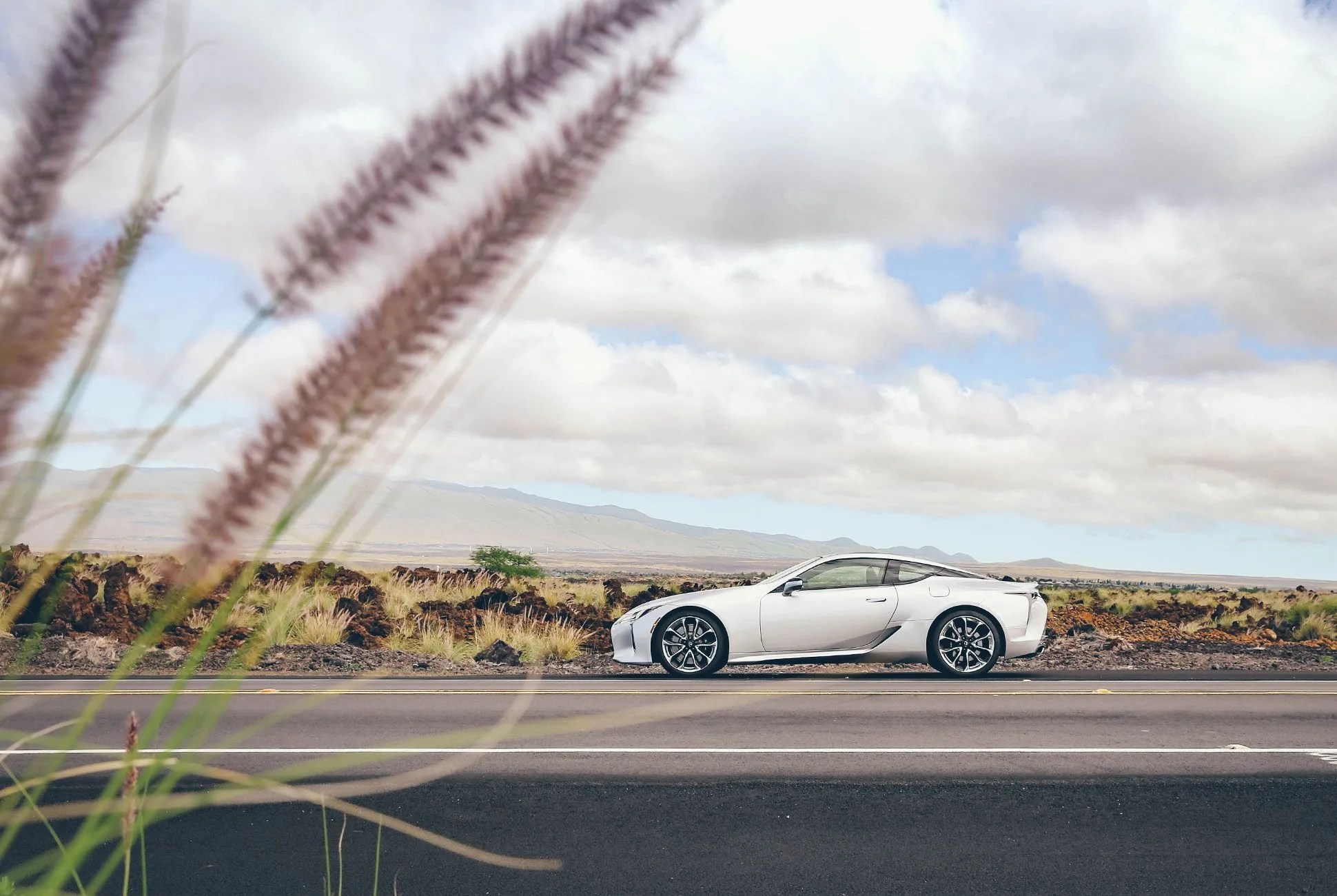 lexus-lc-500-gear-patrol-slide-9