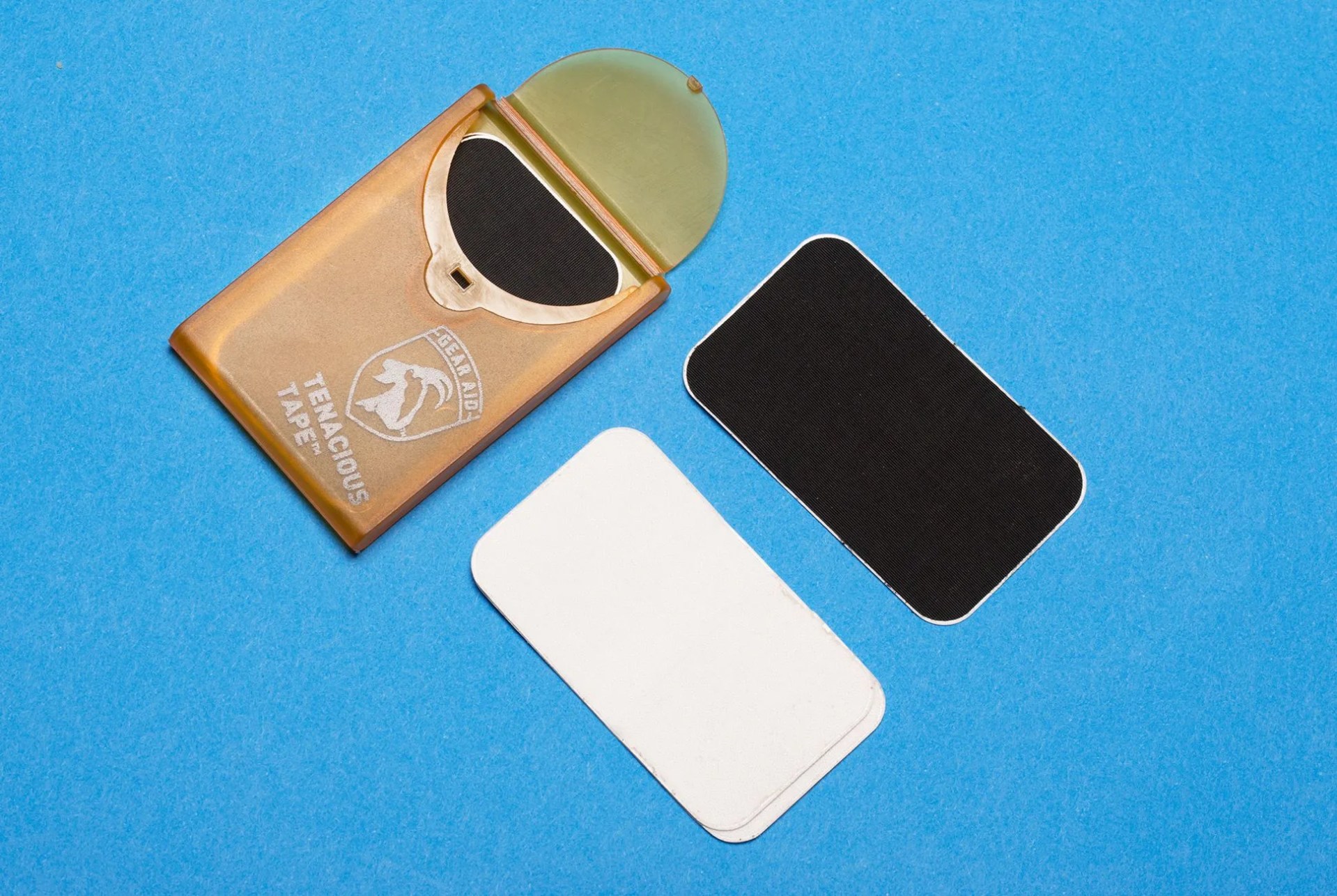 ultimate-repair-kit-gear-patrol-tape