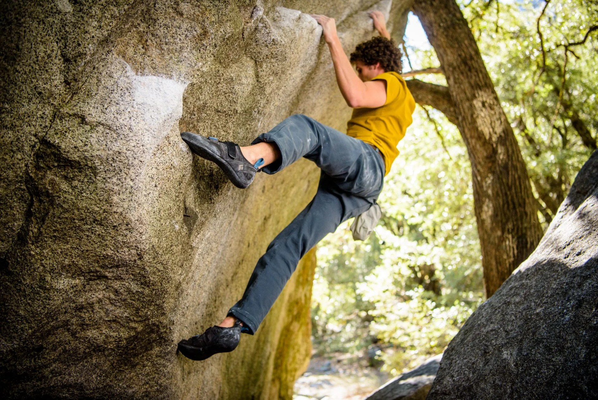 Black-Diamond-Momentum-Gear-Patrol-Slide-1