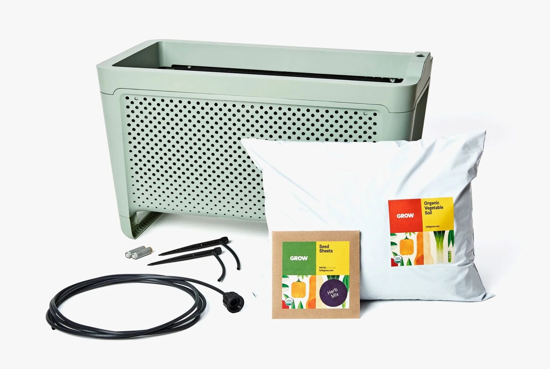 Black-Friday-Deals-on-Home-Goods-to-Outfit-Your-Living-Space-gear-patrol-Grow
