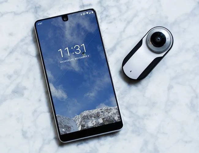 Essential-Phone-Review-gear-patrol-lead-feature