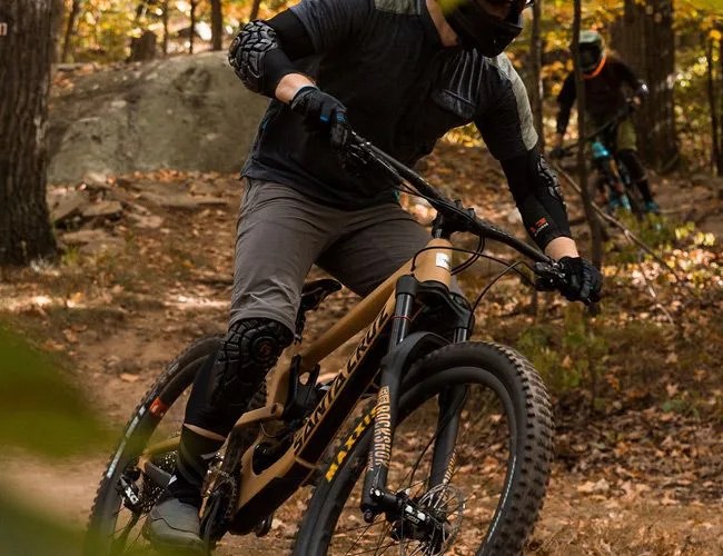 Watch–A-Day-of-Mountain-Biking-in-30-Seconds-gear-patrol-full-featured-Yeti