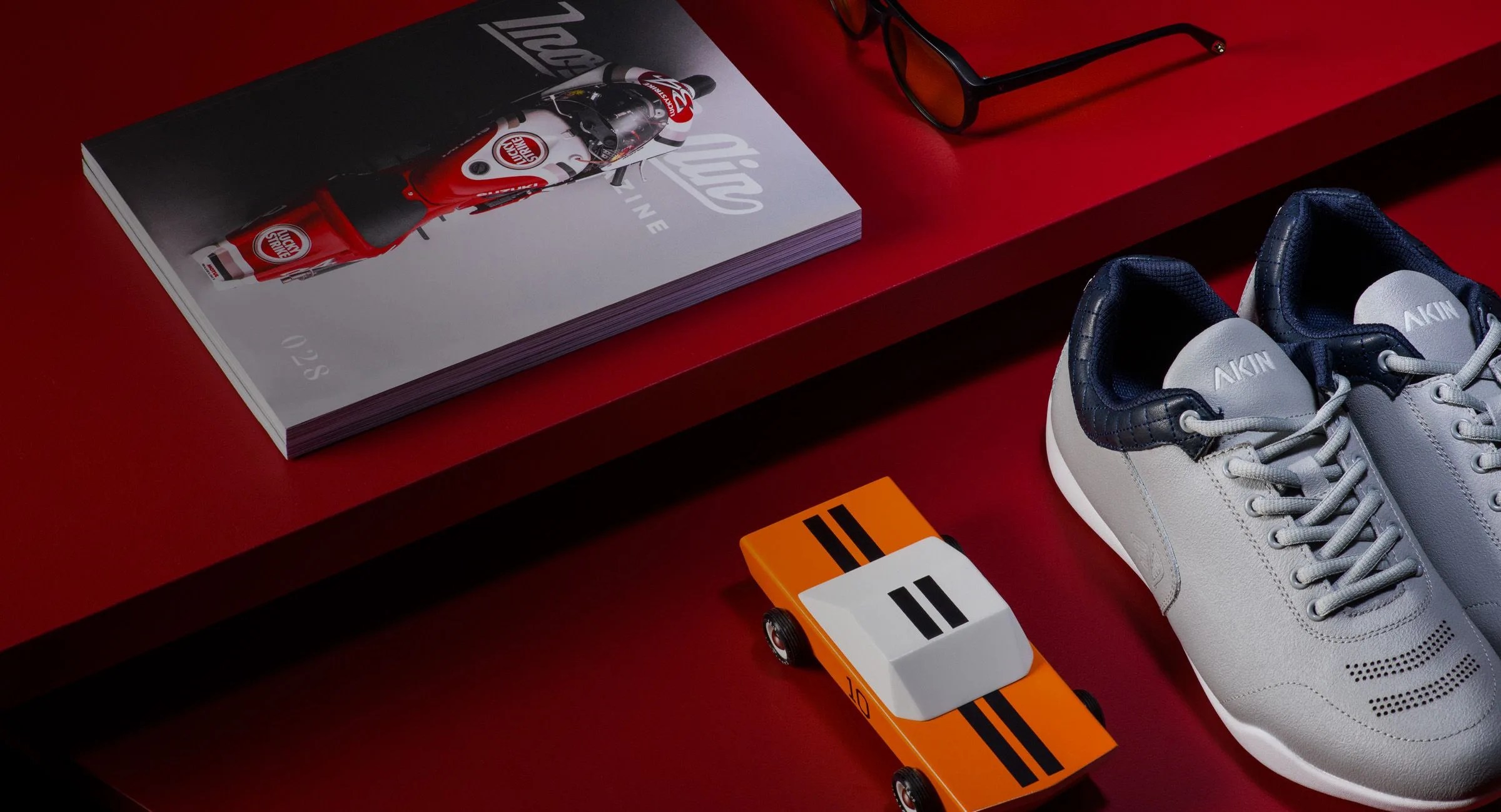 gear-patrol-christmas-gift-guides-driver-lead-full-2