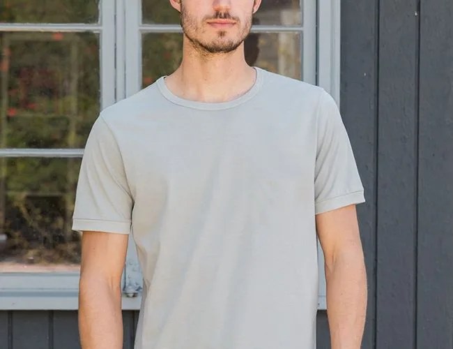 gray-t-shirts-gear-patrol-feature