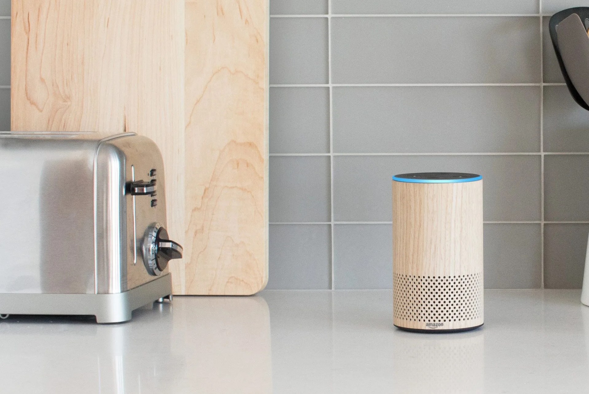 New-Amazon-Echo-Gear-Patrol-Slide-2