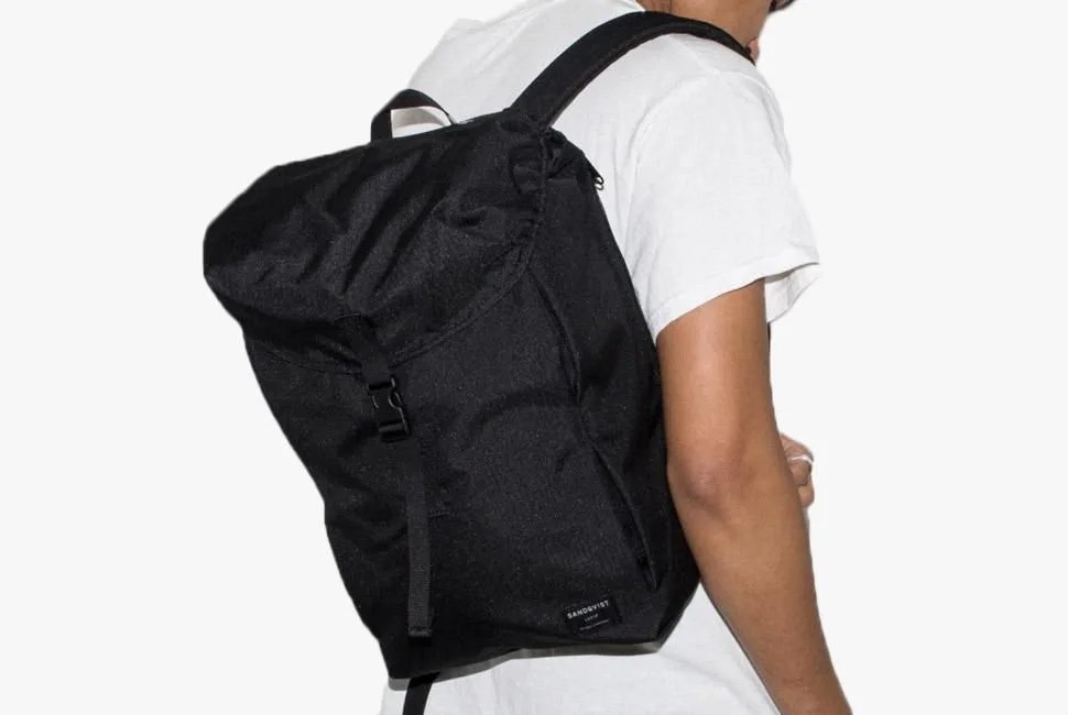 gear-patrol-store-sandqvist-Ivan-black-2_1024x1024