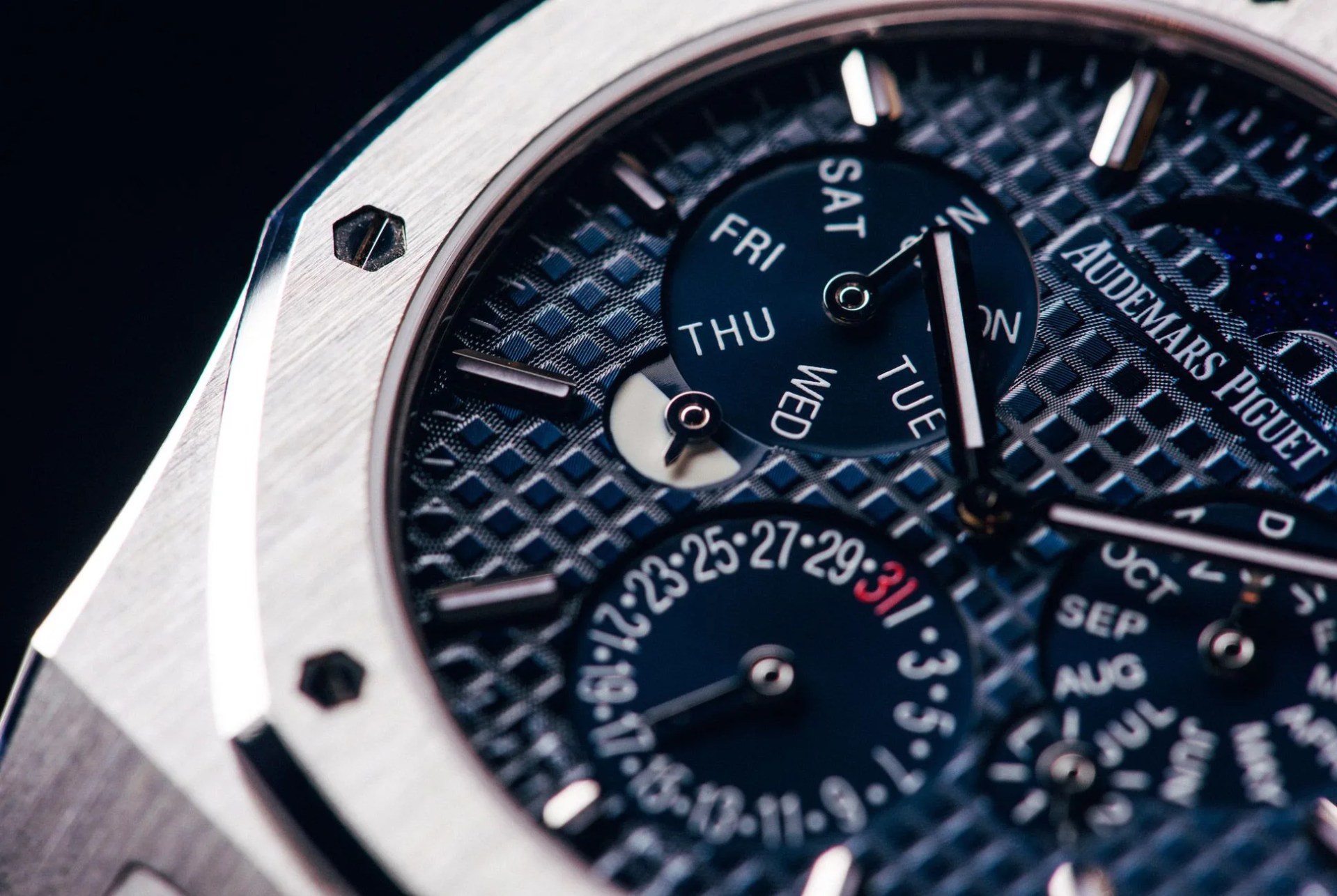 _Best-of-SIHH-AP-RD2-Gear-Patrol-2