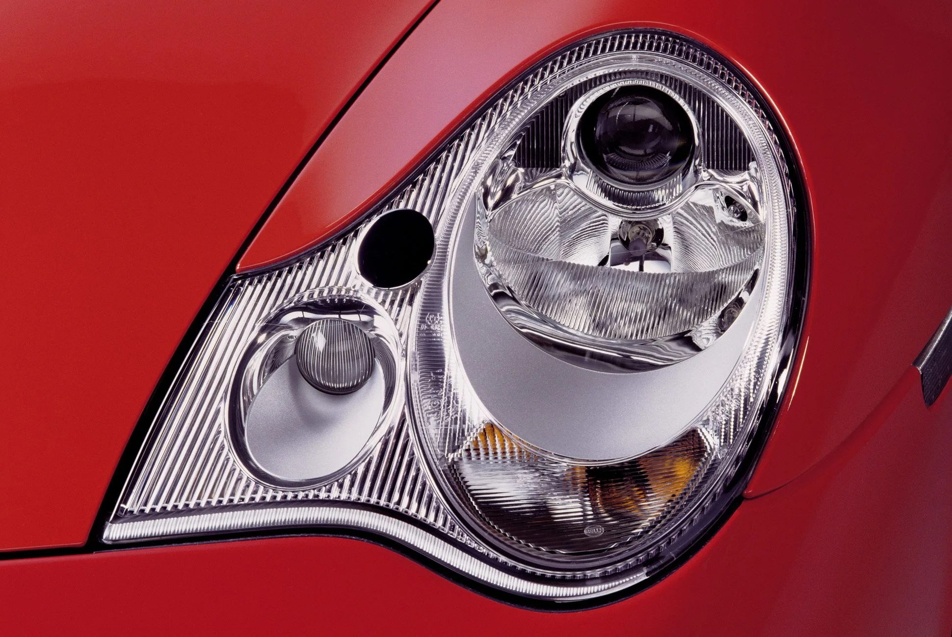 Second-Biggest-Argument-Porsche-911-gear-patrol-lead-full