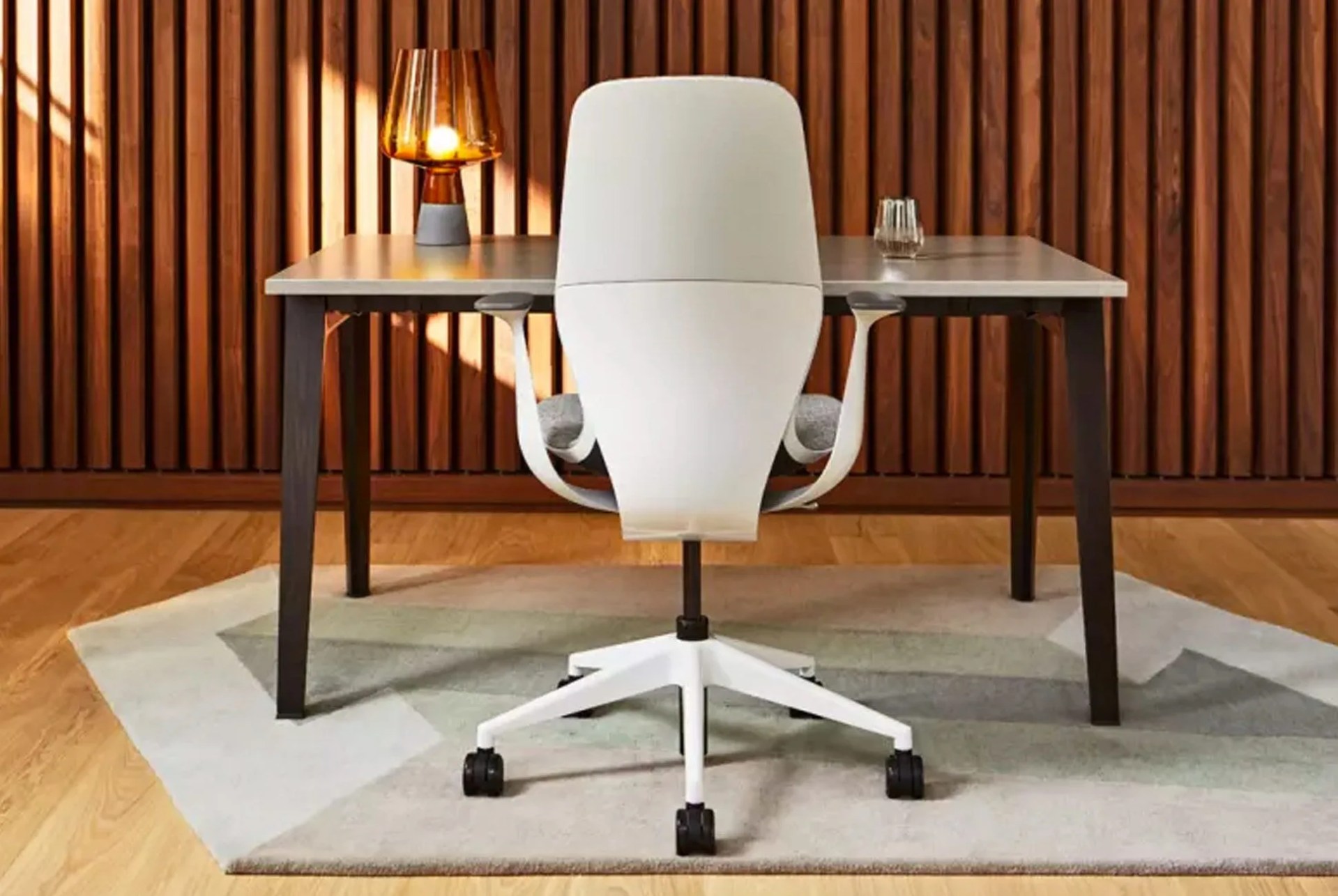 TIG-gear-patrol-Steelcase-Silq