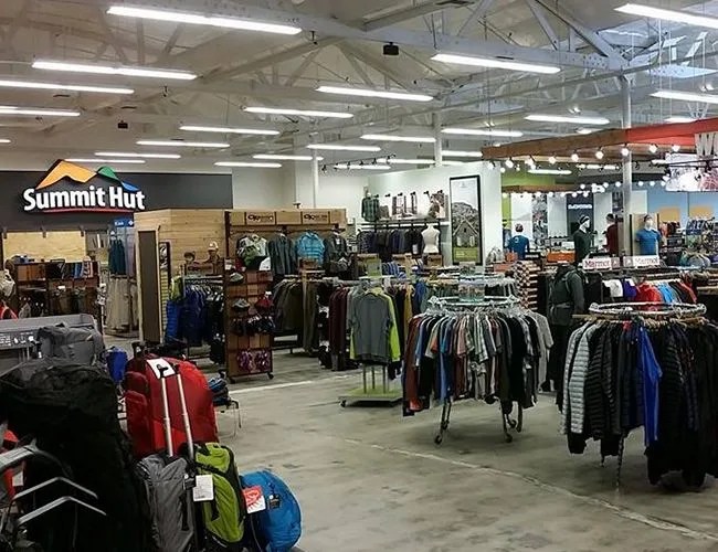 beast-outdoor-shops-summit-hut-650