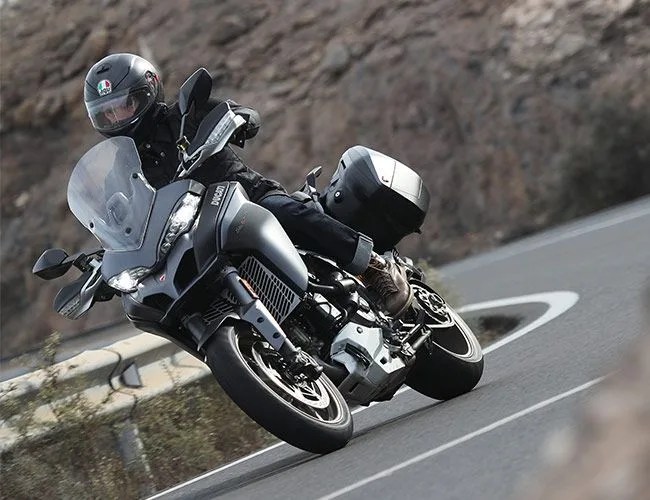 2018-Ducati-MTS-1260-Review-gear-patrol-lead-feature