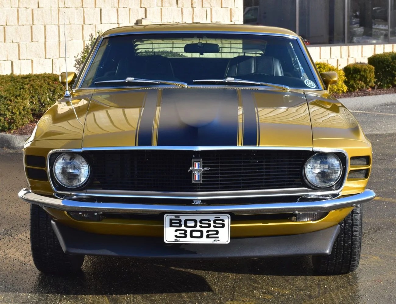 5-American-Performance-Cars-gear-patrol-1970-Ford-Mustang-Boss-302