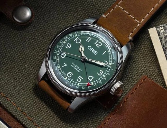 7-Best-Green-Dial-Watches-gear-patrol-lead-feature
