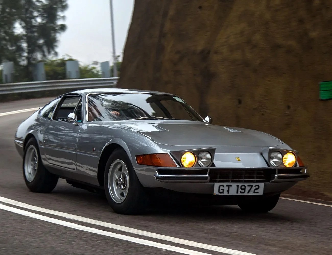 Best-Headlights-Gear-Patrol-Daytona