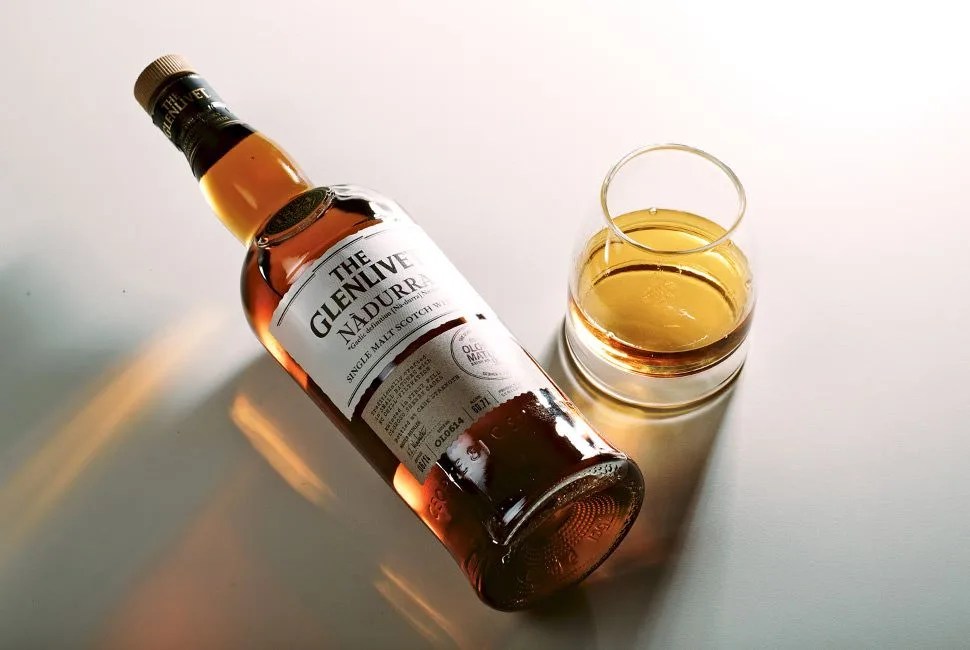 Glenlivet-Nadurra-16-year-gear-patrol