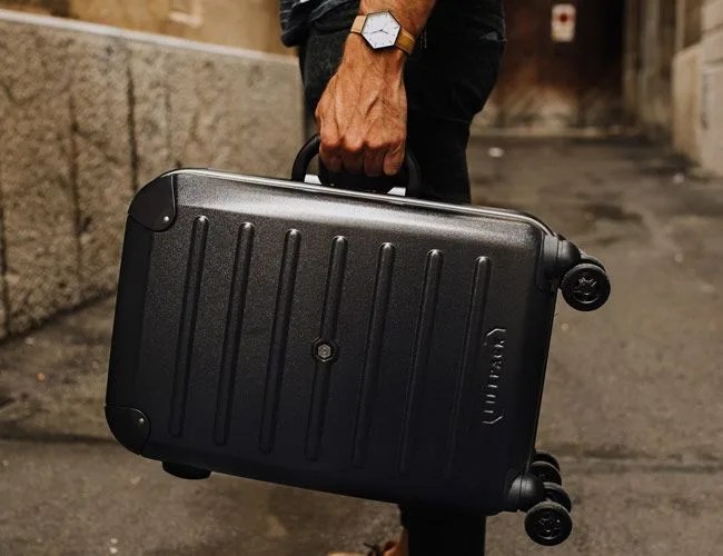 Lifepack-Carry-on-gear-patrol-full-featured