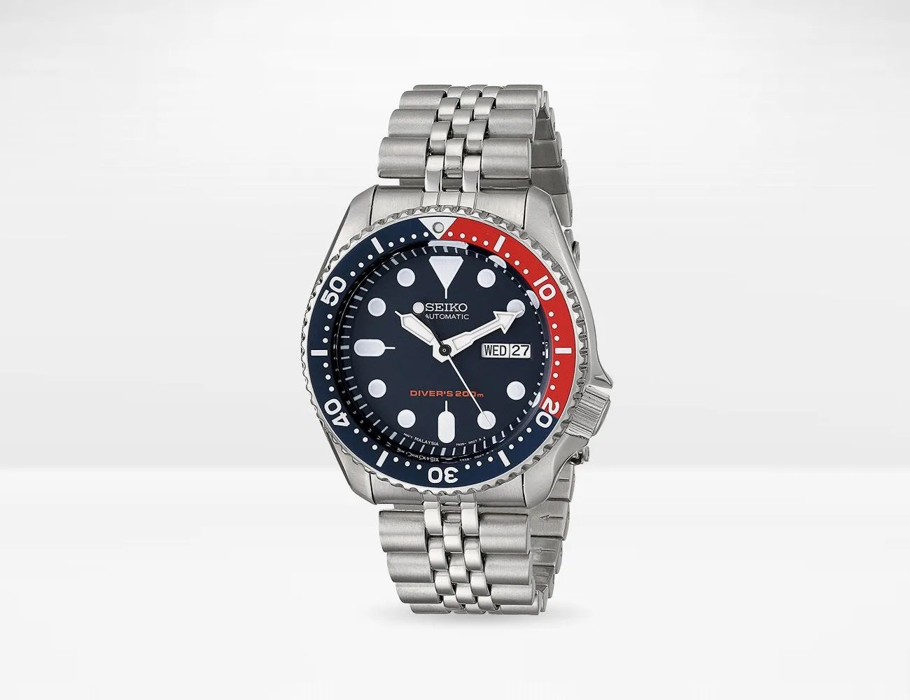 Watches-Our-Staff-Are-Obsessing-Over-Jan-2018-gear-patrol-Seiko-SKX-Diver
