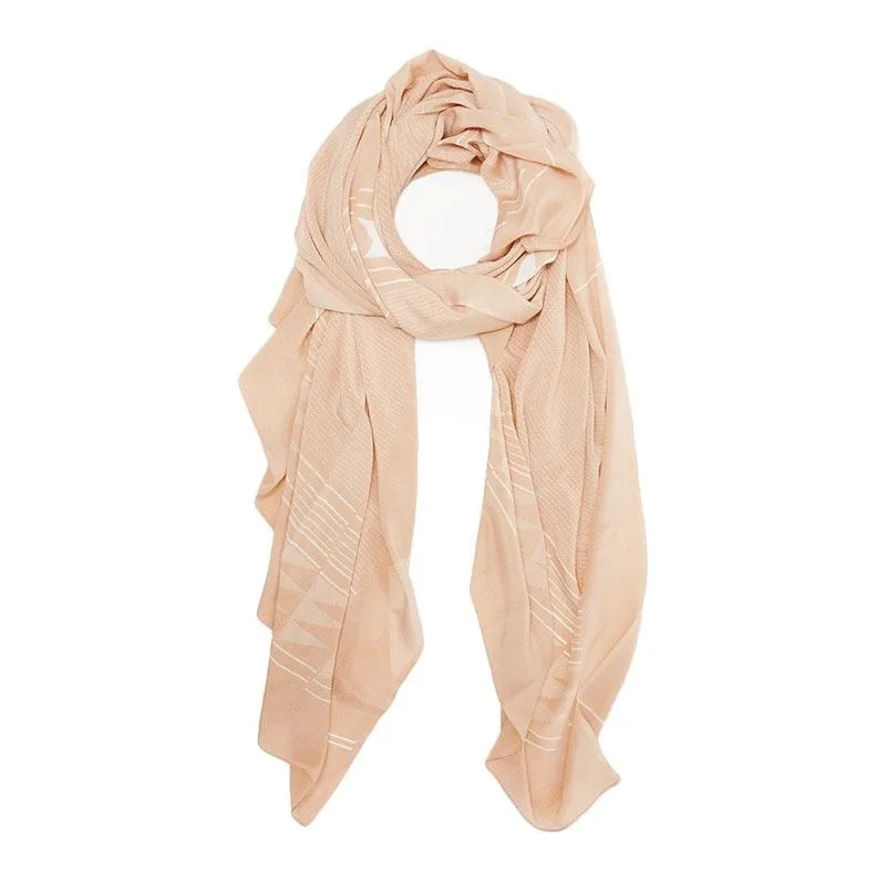 last-minute-vday-gear-patrol-scarf