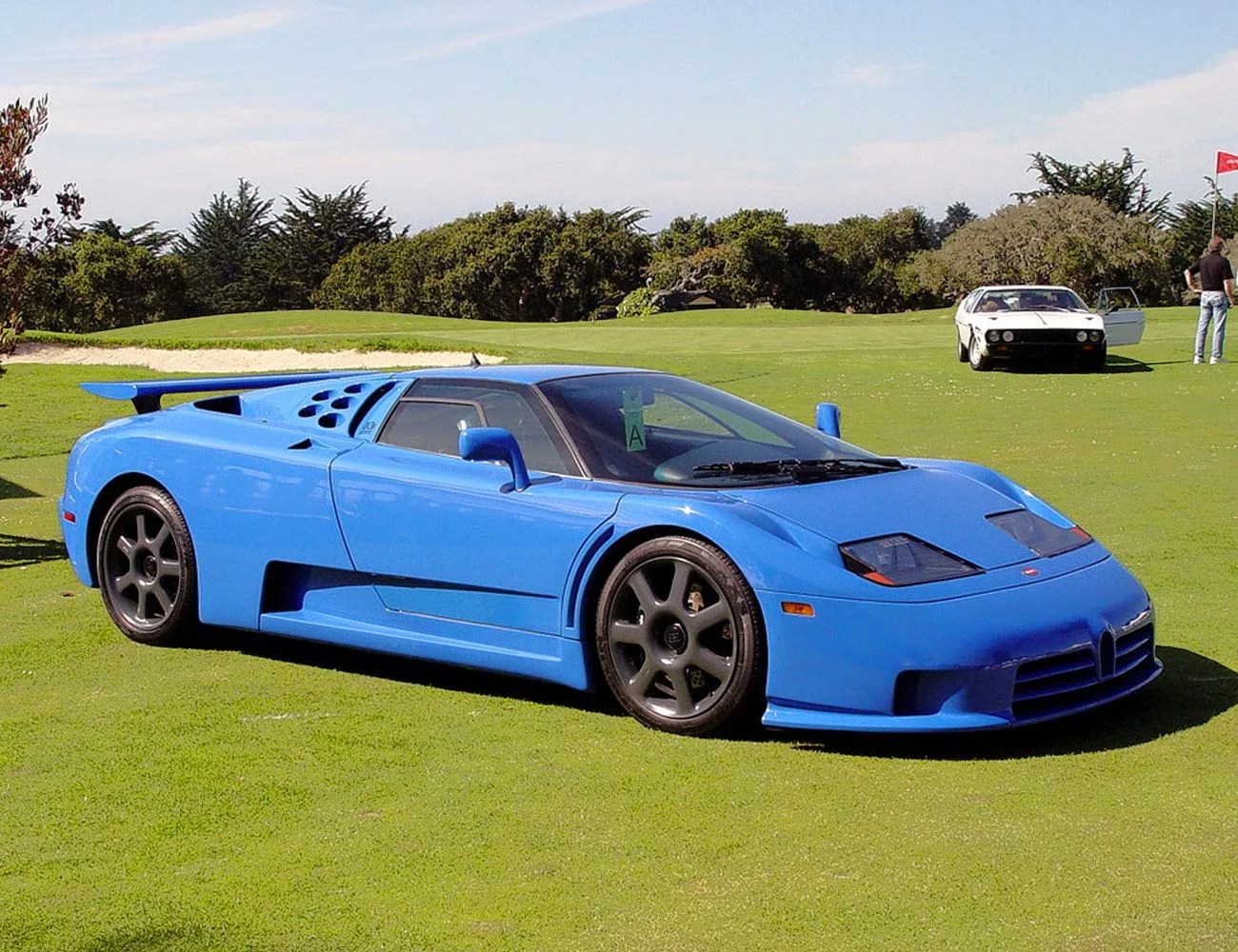 15-of-the-Best-Automotive-Hoodscoops-gear-patrol-1991-Bugatti-EB-110-SS