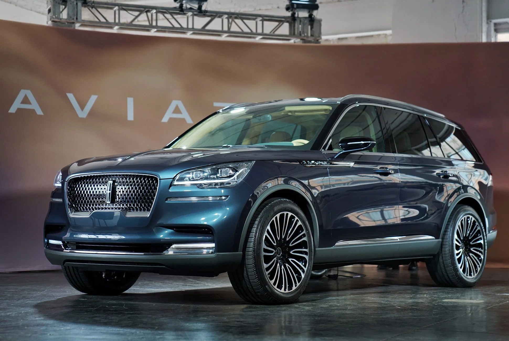 Lincoln’s Masterful New Aviator is the Rebounding Company’s Strongest