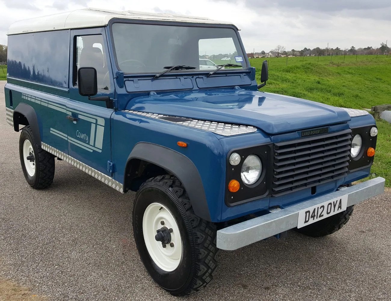 5-Used-Cars-Great-For-Camping-gear-patrol-1987-Land-Rover-110