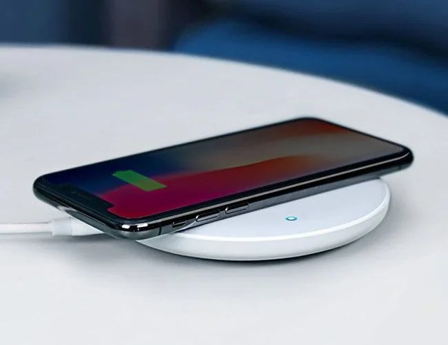 Anker-PowerWave-Wireless-Chargers-gear-patrol-lead-feature