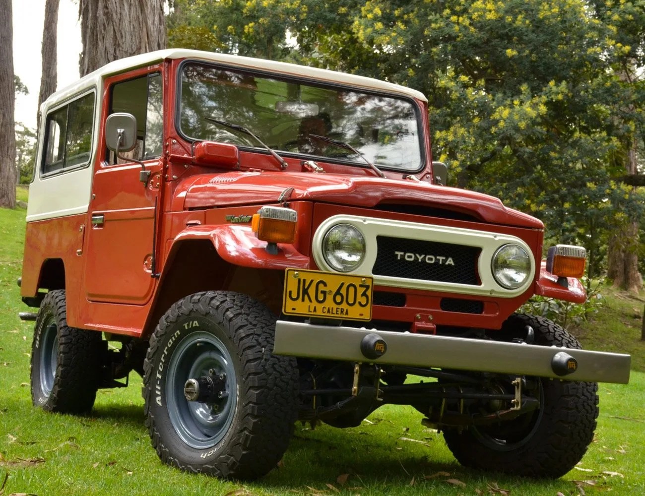 Found-Classic-4×4-Coupes-gear-patrol-1979-Toyota-Land-Cruiser-FJ43