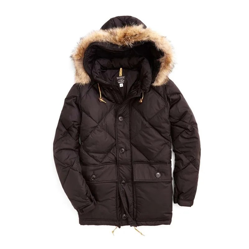 Parka-Sale-gear-patrol-Todd-Snyder-Nylon-Parka