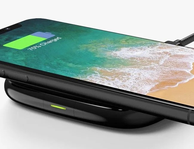 Ravpower-Charger-gear-patrol-full-featured