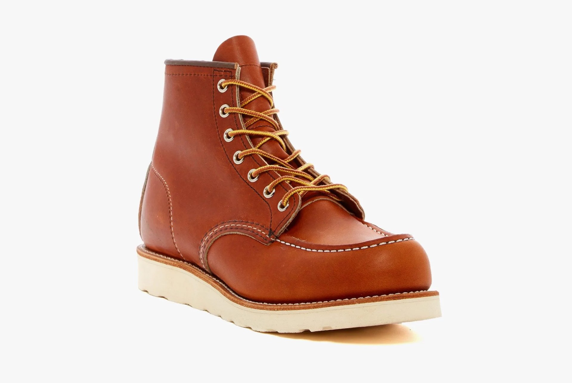 Red-Wing-Heritage-Boots-gear-patrol-full-lead