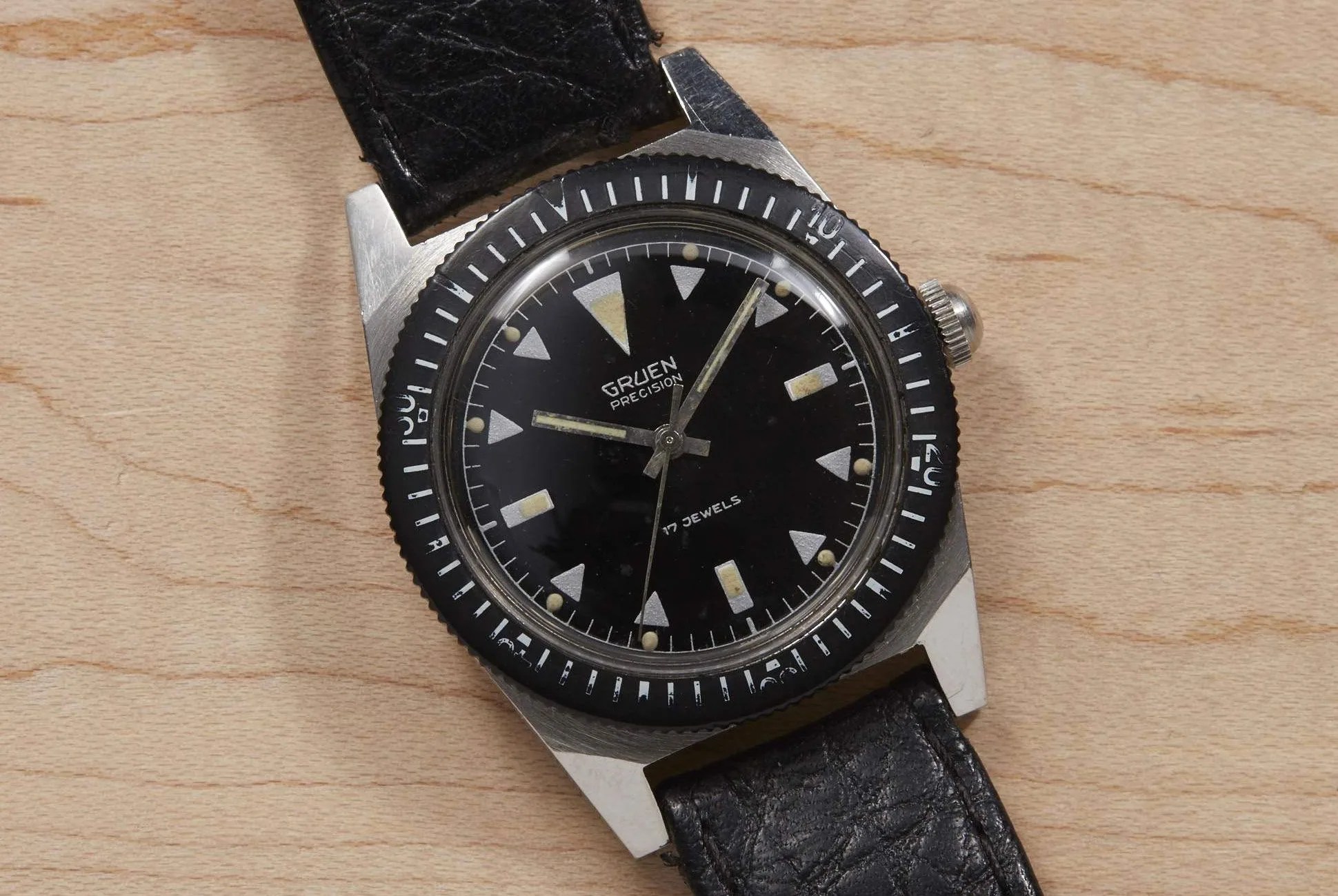 Vintage-Tool-Watch-gear-patrol-lead-full