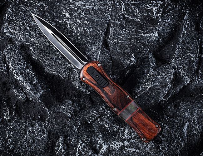 gear-patrol-takto-lead