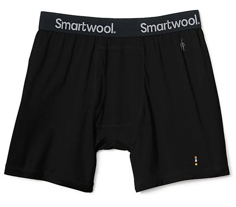 5-Wool-Products-That-Are-Perfect-for-Summer-gear-patrol-Smartwool-Socks