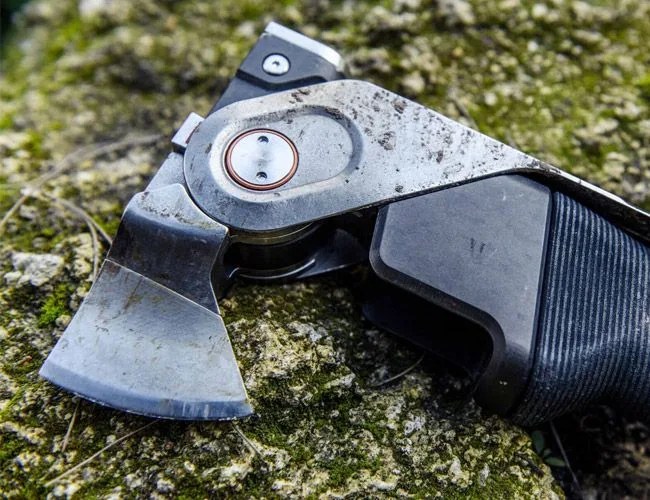 Combar-Tool-gear-patrol-feature