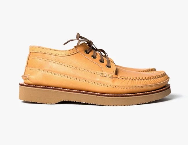 Maine-Mountain-Moccasin-Watch-Shoe-gear-patrol-lead-feature-2