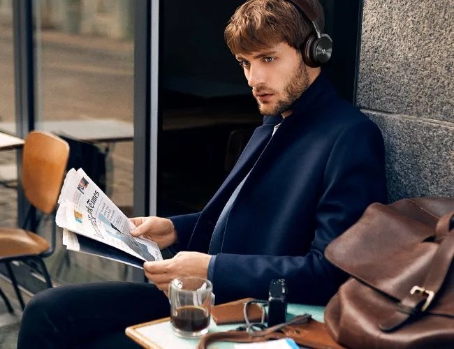 gear-patrol-2017_bang-olufsen-h8-lead-feature-2