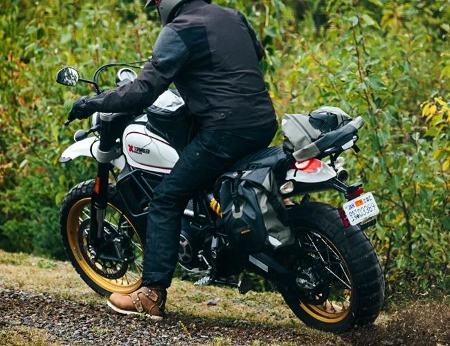 gear-patrol-randolph-REV-IT-Memphis-H2O-Jeans-Lead-Feature