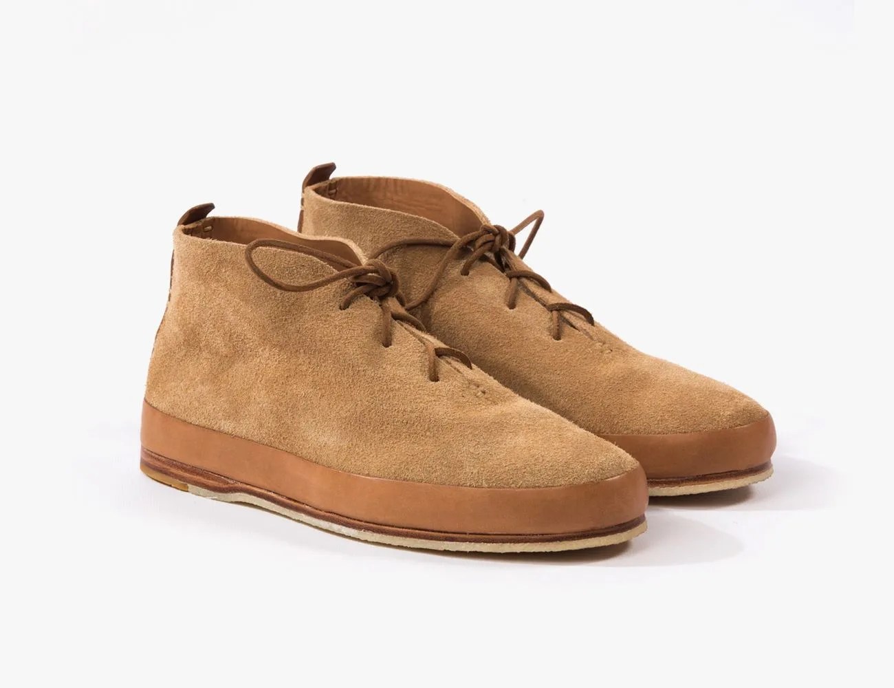 gear-patrol-standard-and-strange-feit-hand-sewn-desert-boot