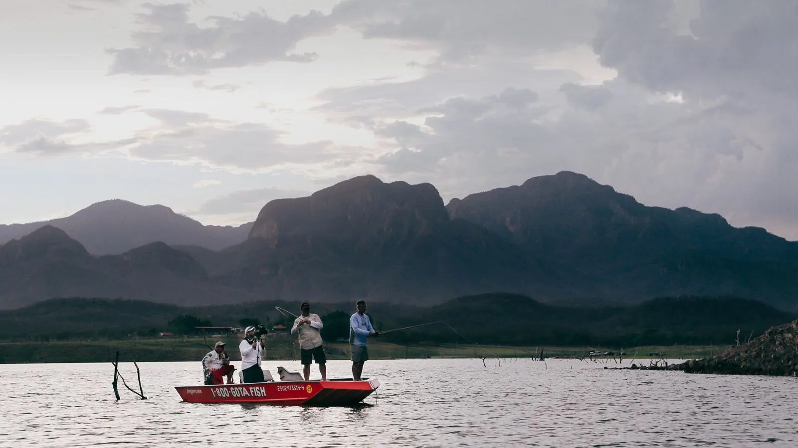 bass-fishing-show-gear-patrol-lead-hero